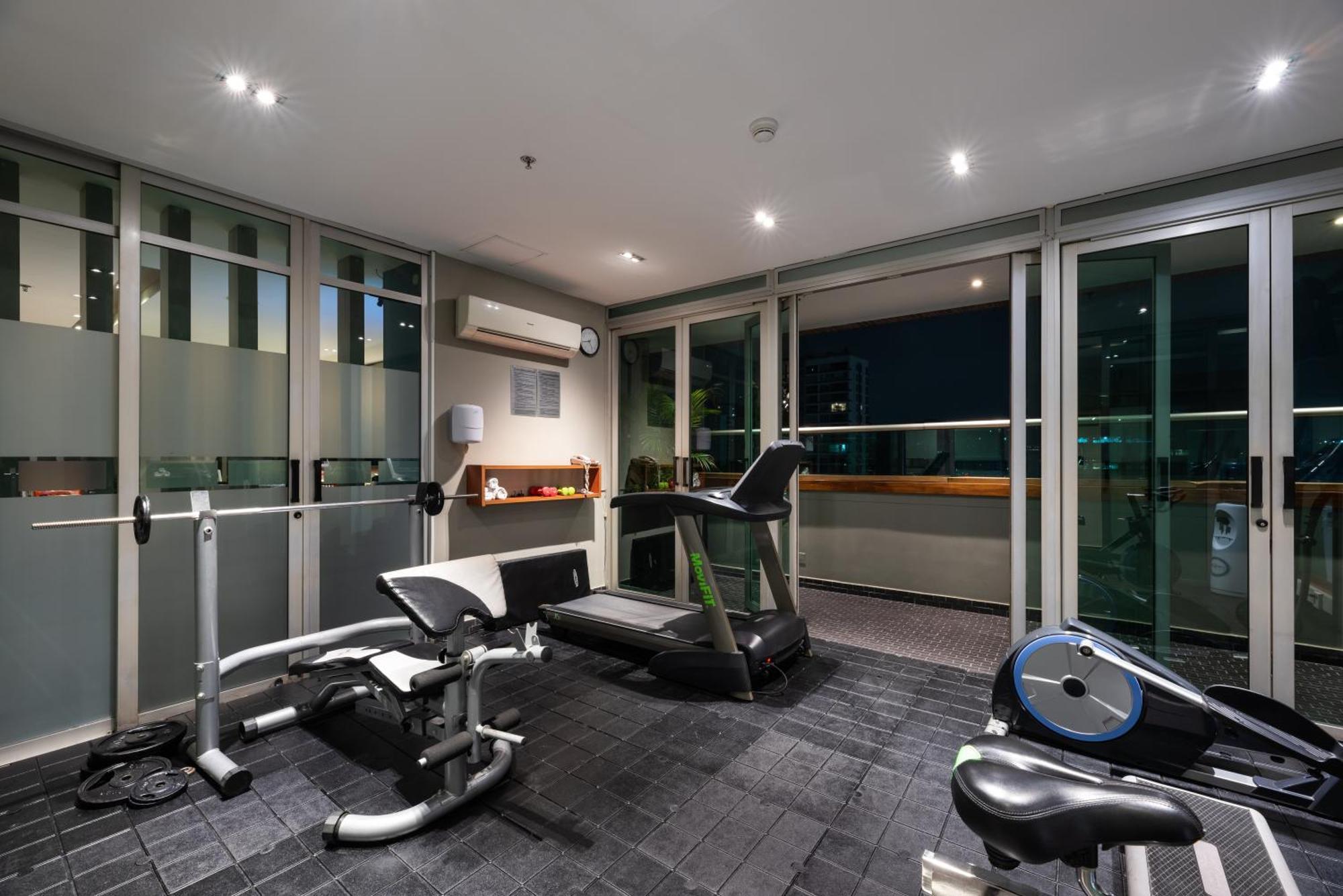 Hotel Holiday Inn Express & Suites Medellin By Ihg Zewnętrze zdjęcie